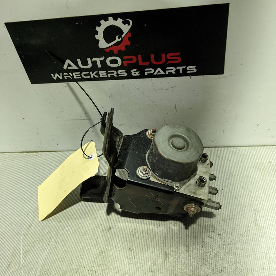 2011-2015 Mazda Bt50 Abs Pump Modulator
