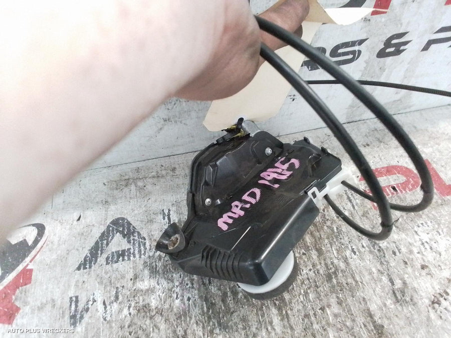 2014-2019 Toyota Yaris Door Boot Gate Lock