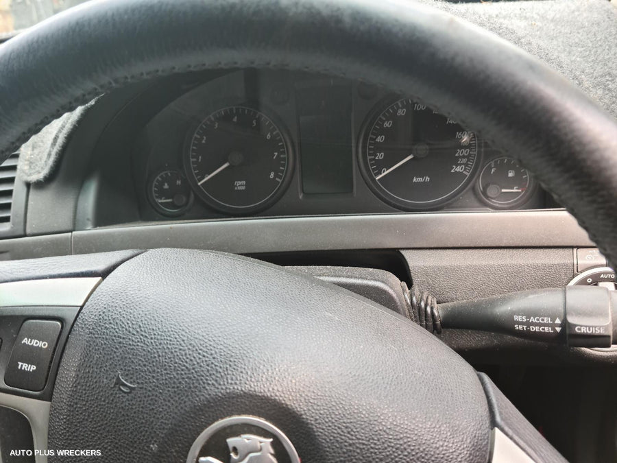 2010 Holden Commodore Pwr Dr Wind Switch