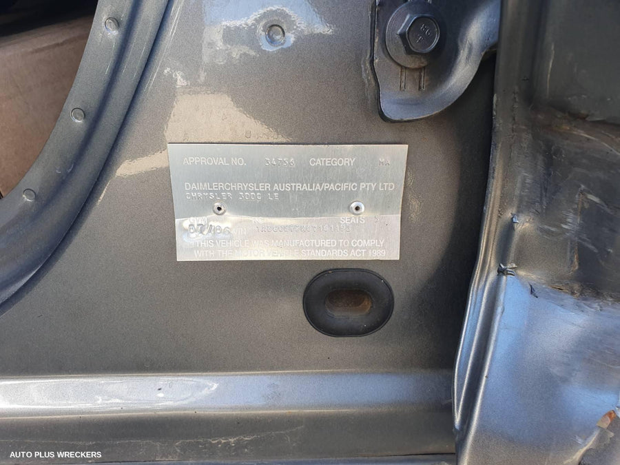 2006 Chrysler 300c Right Front Door Window