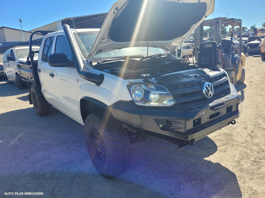 2013 Volkswagen Amarok Right Rear Door Sliding