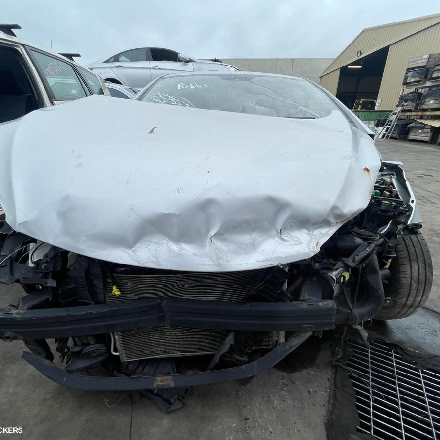 2013 Hyundai Elantra Left Driveshaft