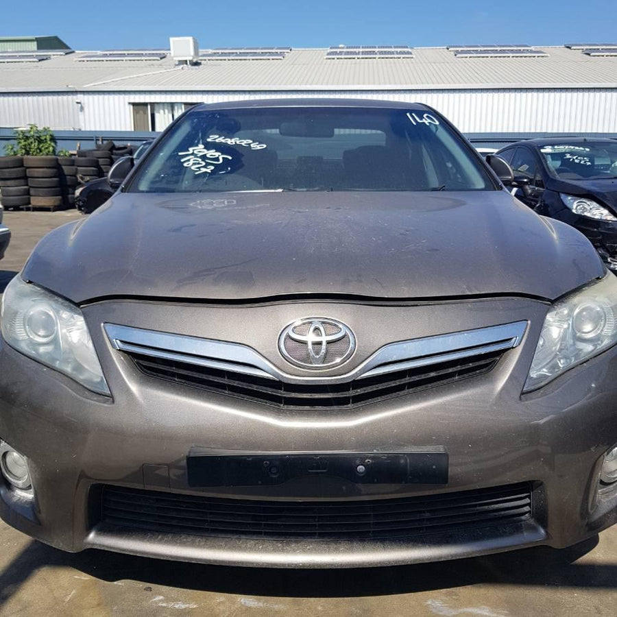 2010 Toyota Camry Left Rear Door Window