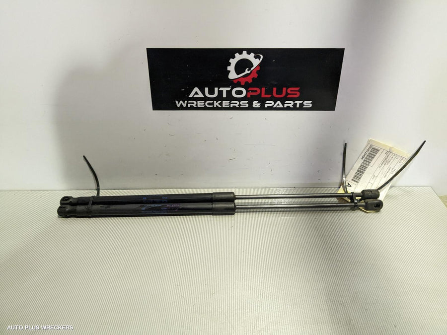 2011 Holden Commodore Bonnet Hinge Strut