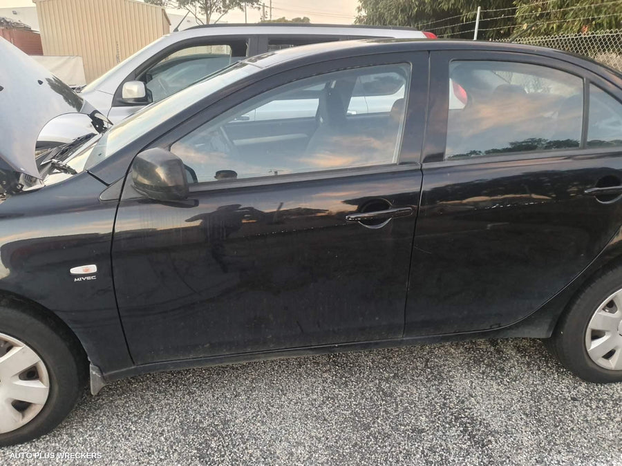 2010 Mitsubishi Lancer Right Door Mirror