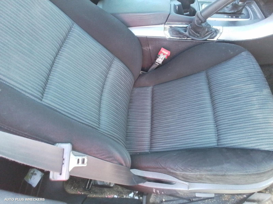 2012 Ford Territory Right Rear Door Window