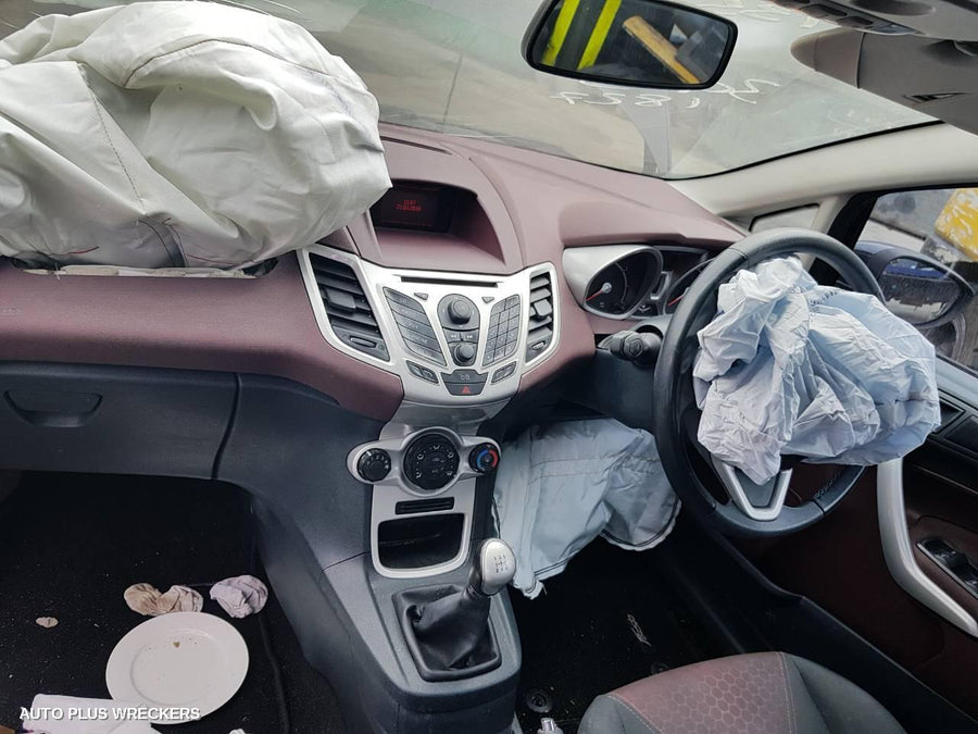 2011 Ford Fiesta Left Front Door Window