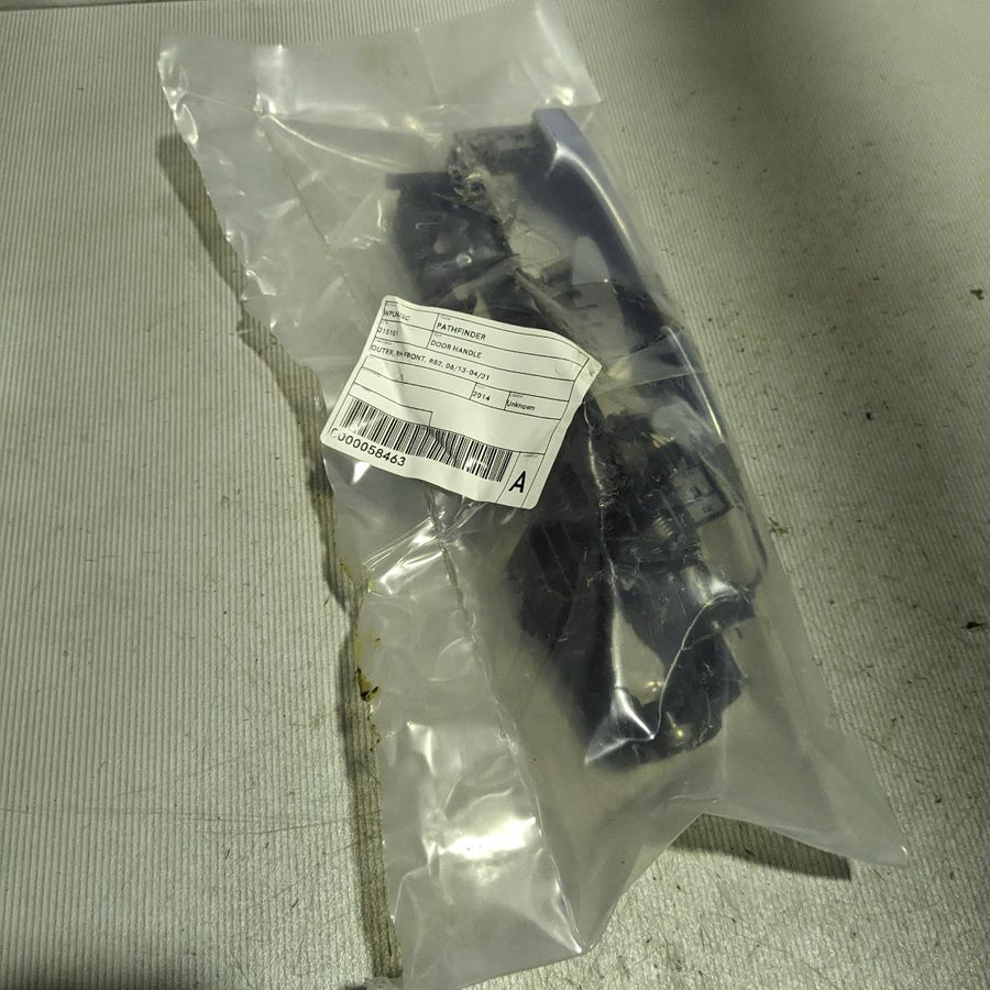 2014 Nissan Pathfinder Door Handle