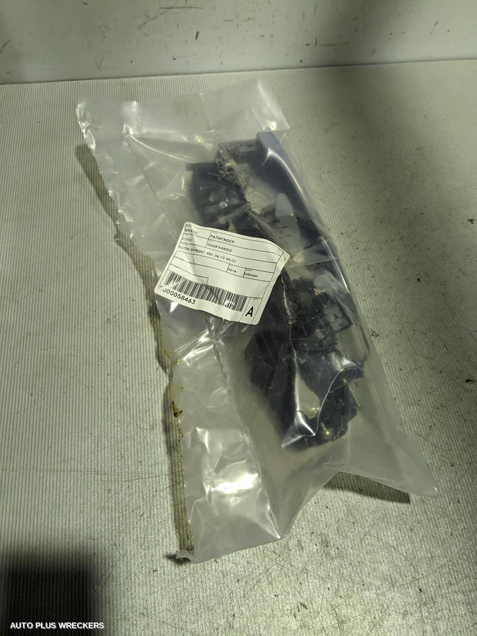 2014 Nissan Pathfinder Door Handle