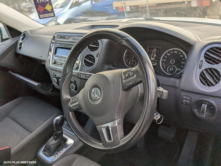 2012 Volkswagen Tiguan Fan
