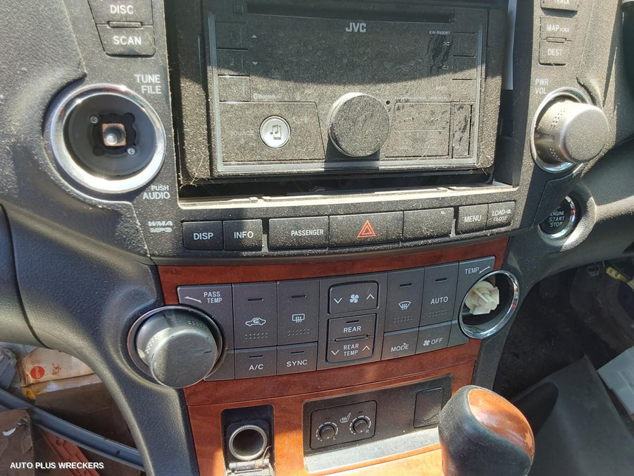 2007 Toyota Kluger Washer Bottle