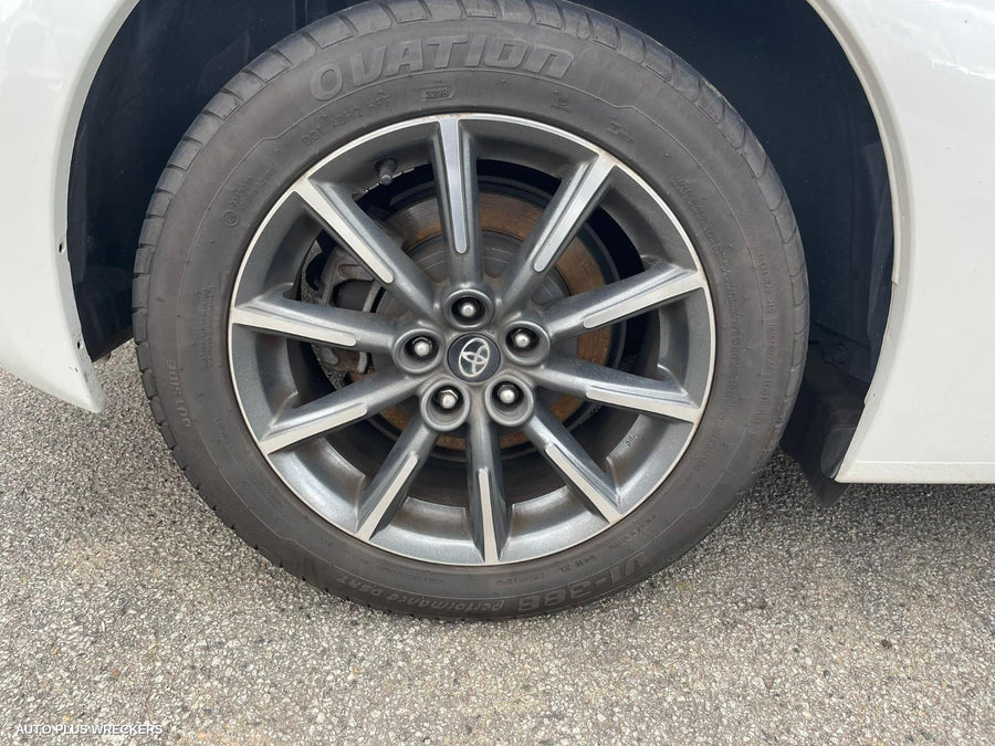 2013 Toyota 86 Right Headlamp