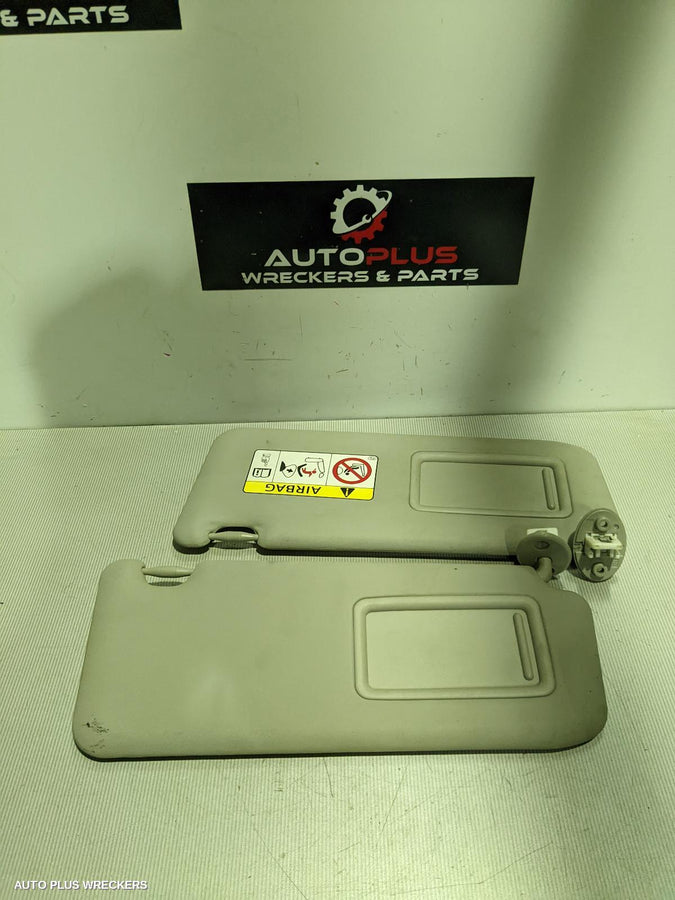 2013 TOYOTA RAV4 SUNVISOR