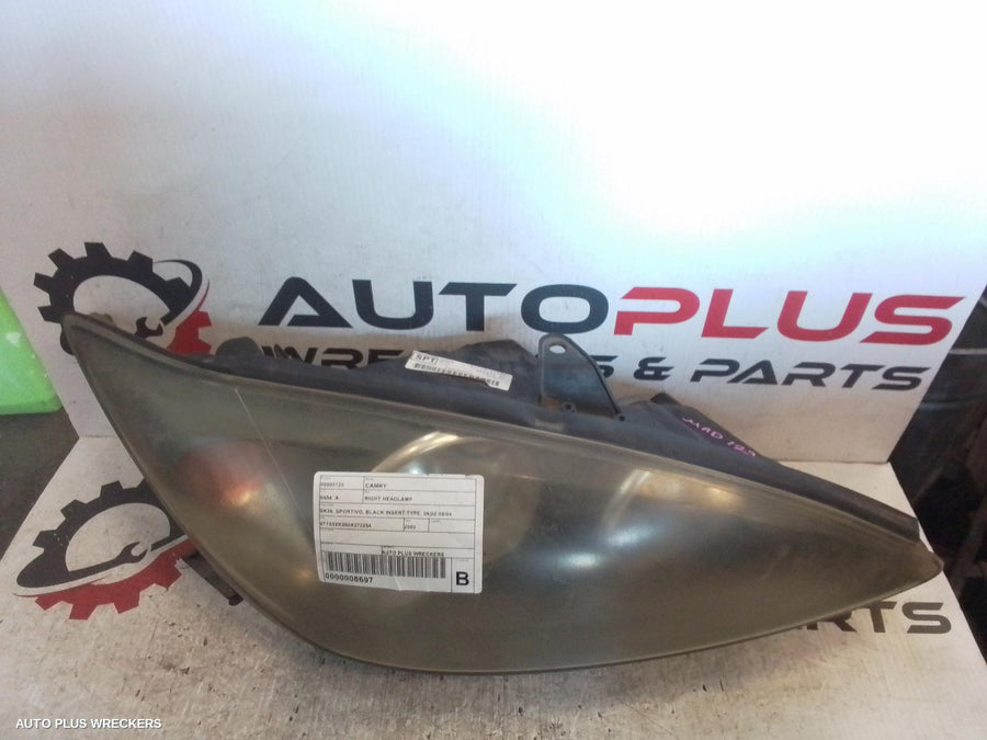 2002 Toyota Camry Right Headlamp