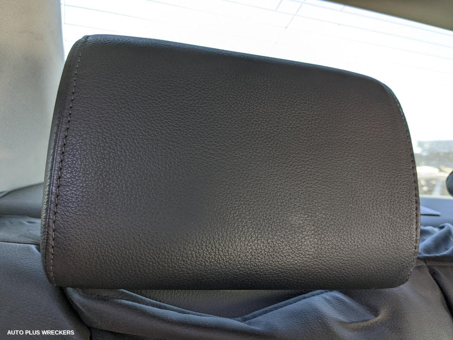 2006 Audi A4 Left Guard