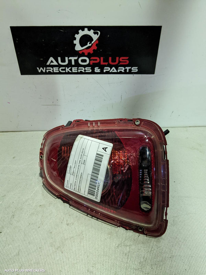 2008 Mini Cooper Right Taillight
