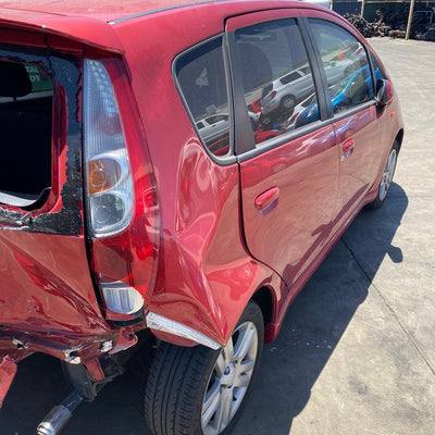 2002-2011 Mitsubishi Colt Right Front Door