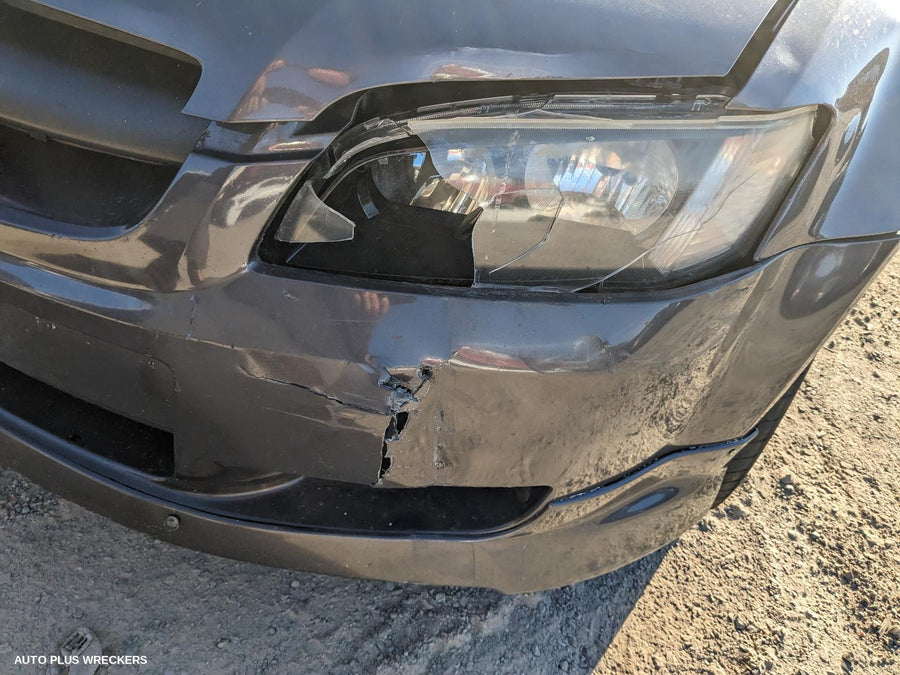 2006 Holden Commodore Throttle Body