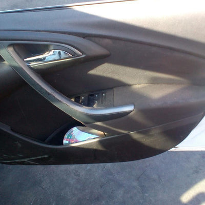 2013 Opel Astra Wiper Motor