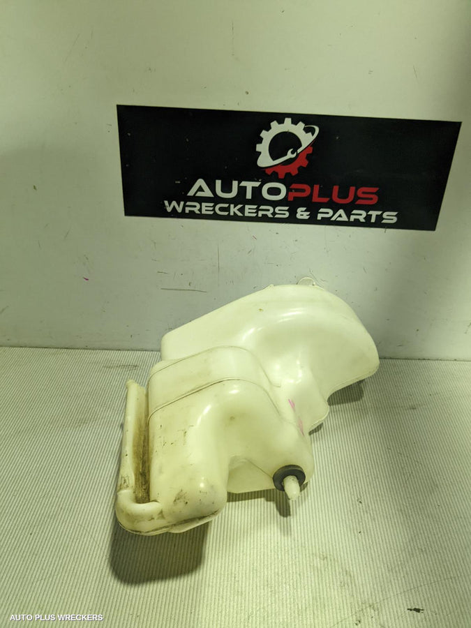 2009 MITSUBISHI OUTLANDER OVERFLOW BOTTLE