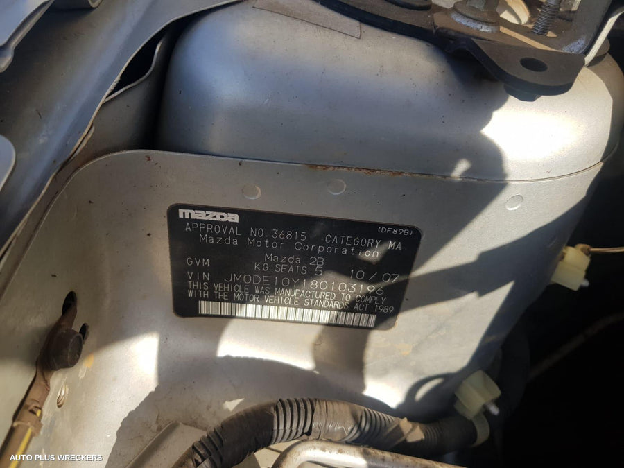 2007 Mazda 2 Radiator