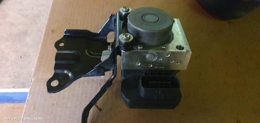2018 Toyota Yaris Abs Pump Modulator
