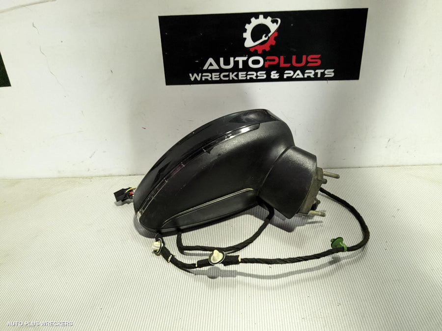 2017 Audi A1 Right Door Mirror