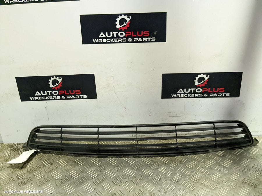 2008 Toyota Corolla Grille