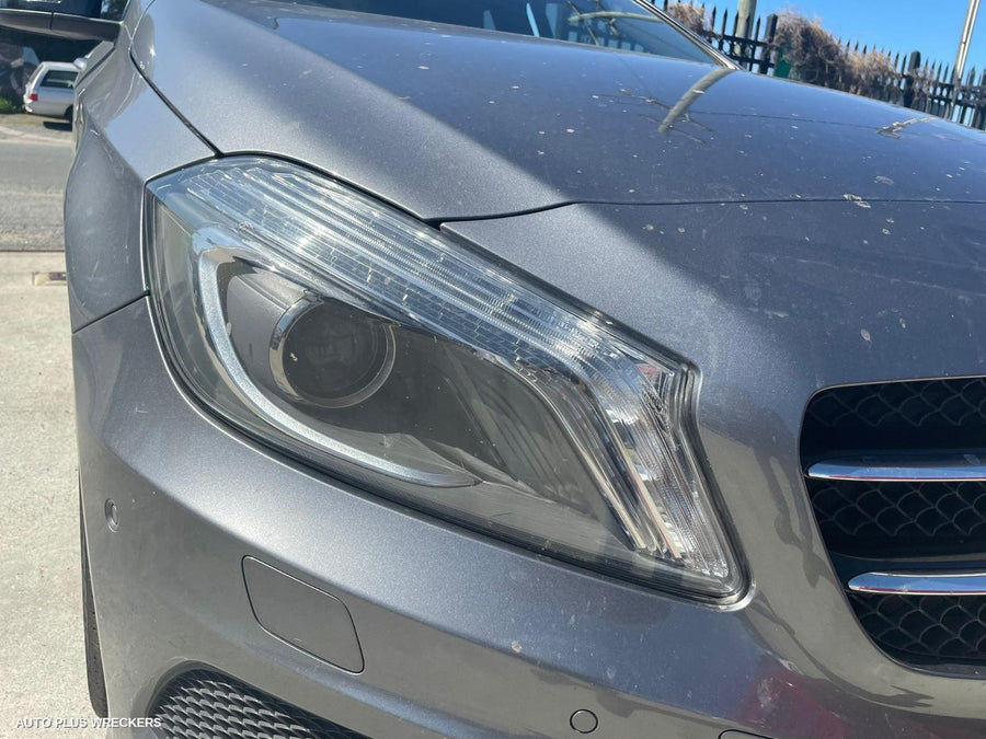 2015 Mercedes A Class Left Rear 1 4 Door Glass