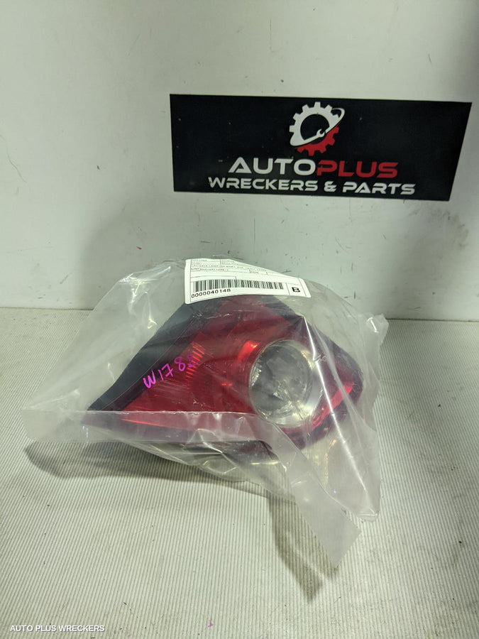 2007-2009 Nissan Dualis Rear Garnish