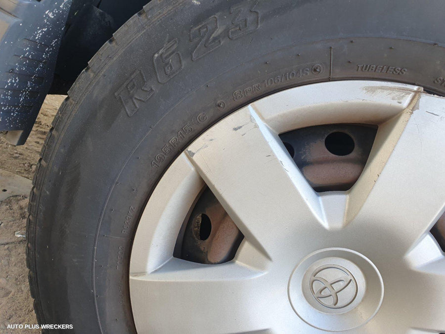 2011 Toyota Hiace Washer Bottle