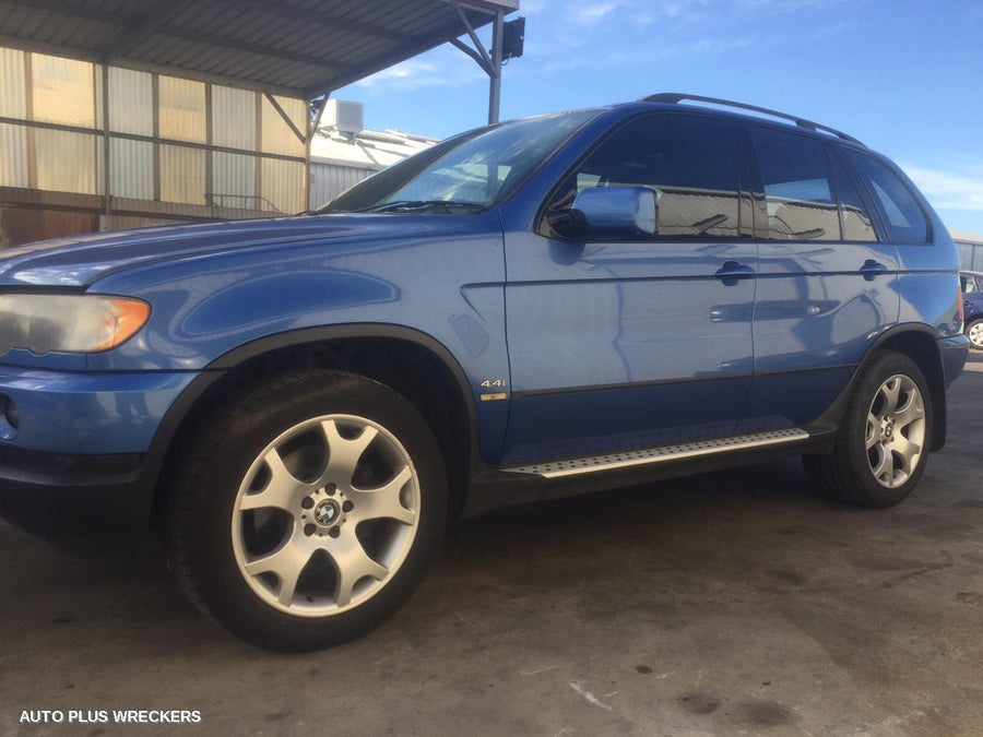 2002 Bmw X5 Left Front Door