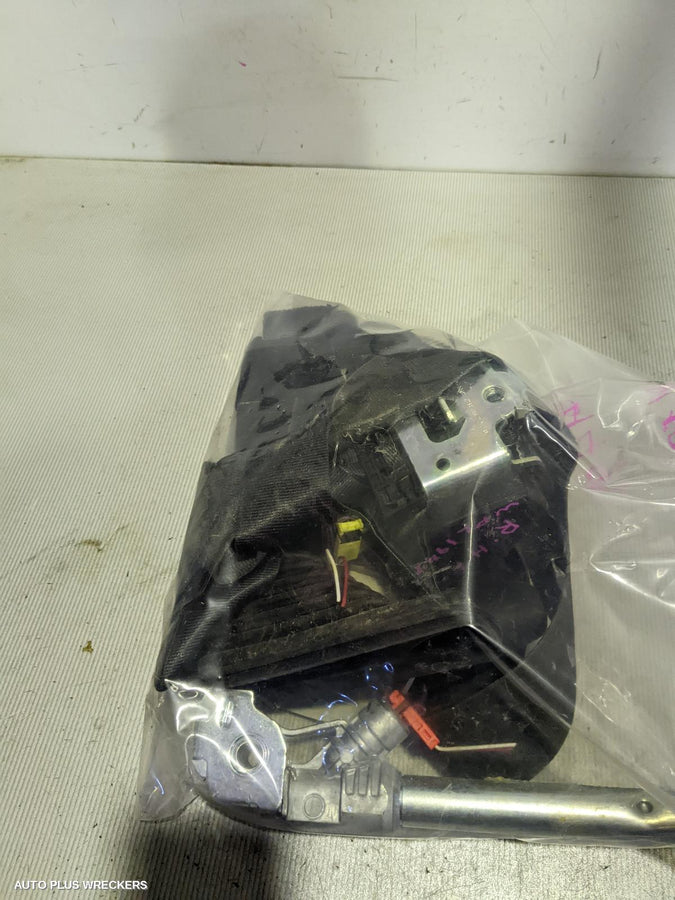 2011 Nissan Dualis Seatbelt Stalk