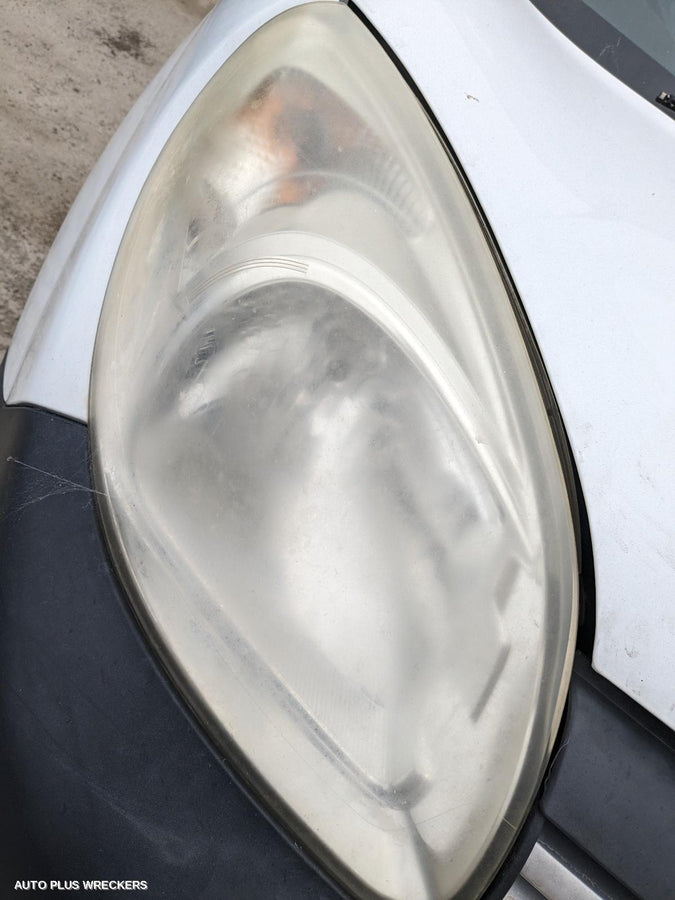 2016 Renault Kangoo Left Taillight