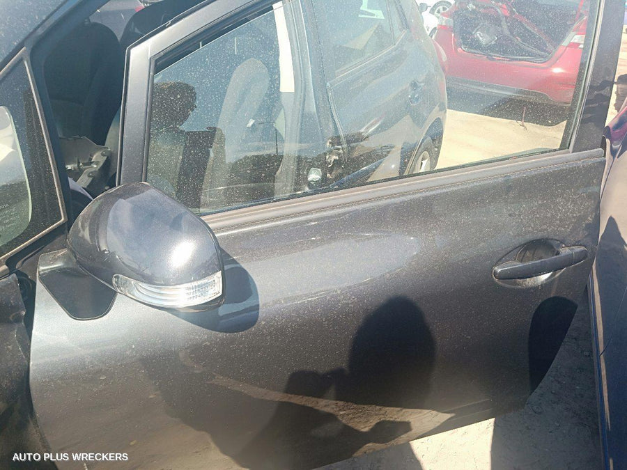 2010 Toyota Corolla Door Boot Gate Lock