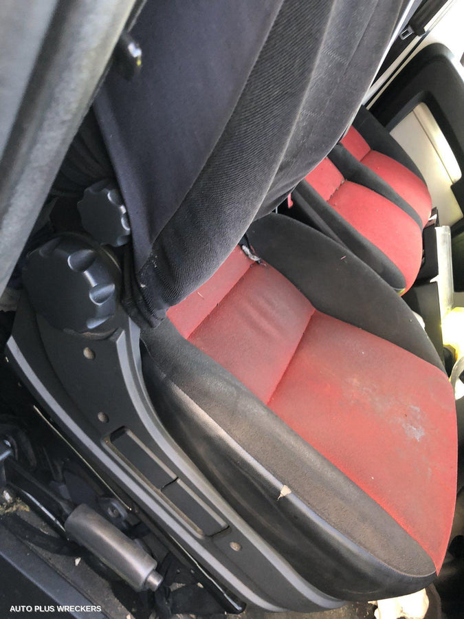 2013 Fiat Ducato Left Guard