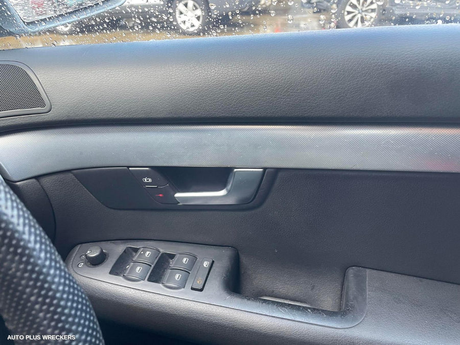 2008 Audi A4 Right Headlamp