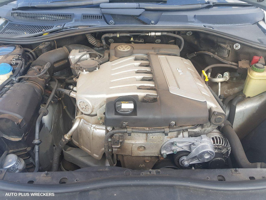 2003 Volkswagen Touareg Left Rear Door Sliding