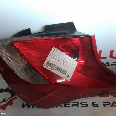 2011-2015 Ford Focus Right Taillight