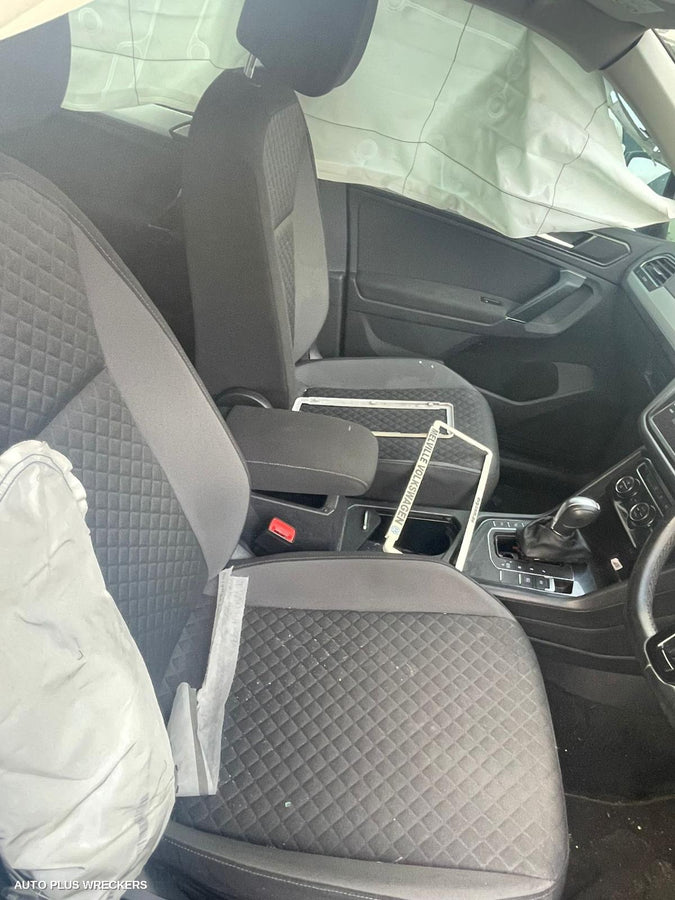 2018 Volkswagen Tiguan Caliper