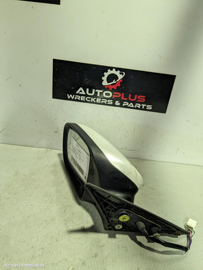 2003-2006 Subaru Liberty Left Door Mirror