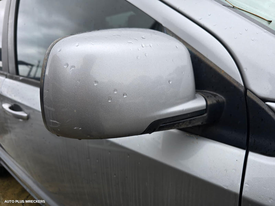 2013-2017 Fiat Freemont Left Rear Side Glass