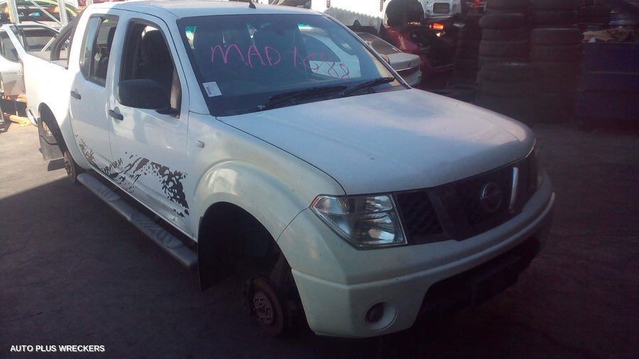 2007 Nissan Navara Sunvisor