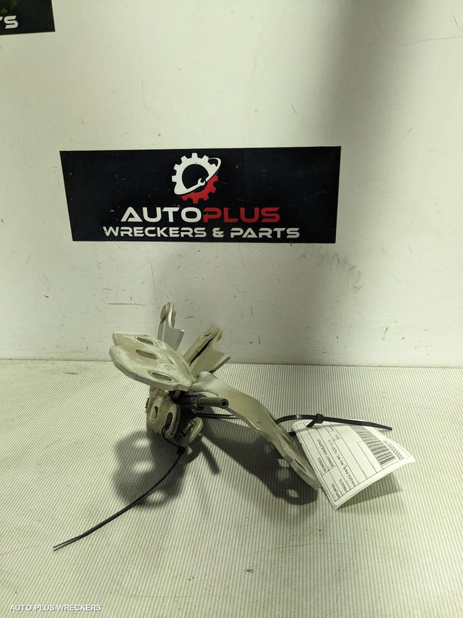 2012 Ford Mondeo Bonnet Hinge Strut