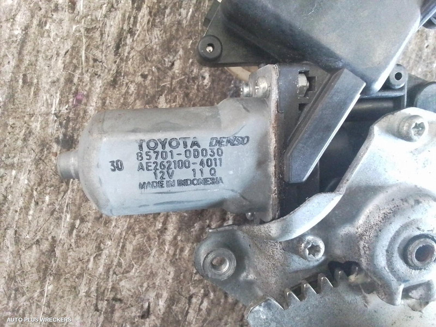 2013-2019 Toyota Corolla Right Front Window Reg Motor