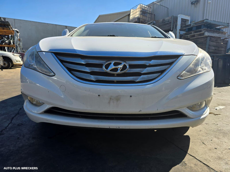 2010-2014 Hyundai I45 Left Rear Door Window