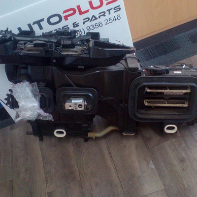 2017 Mercedes Vito Heater Core Box