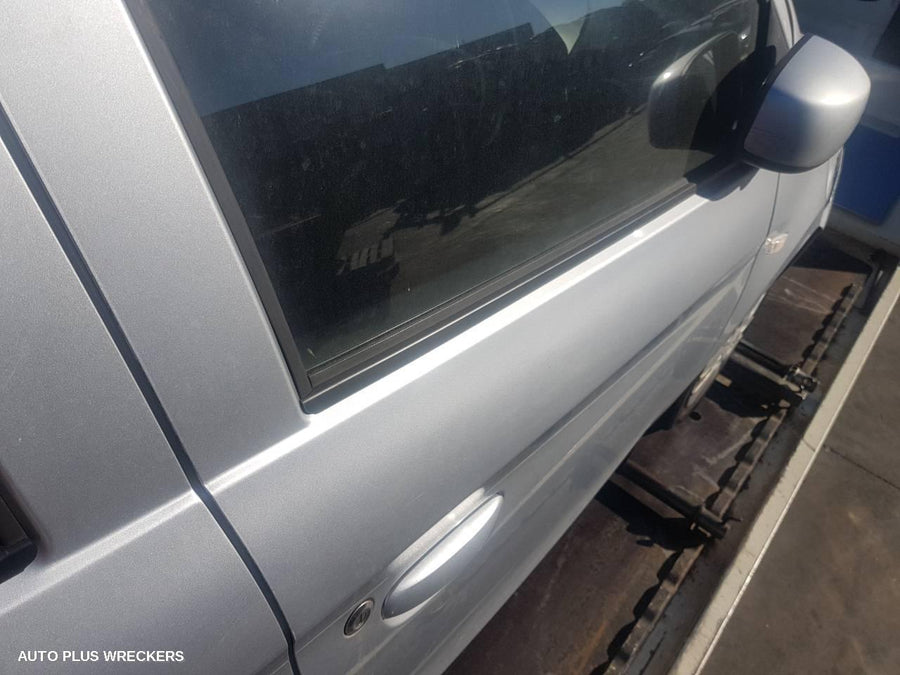 2013 MITSUBISHI MIRAGE RIGHT FRONT DOOR WINDOW