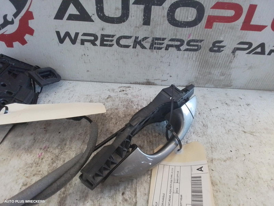 2016 Volkswagen Golf Door Handle