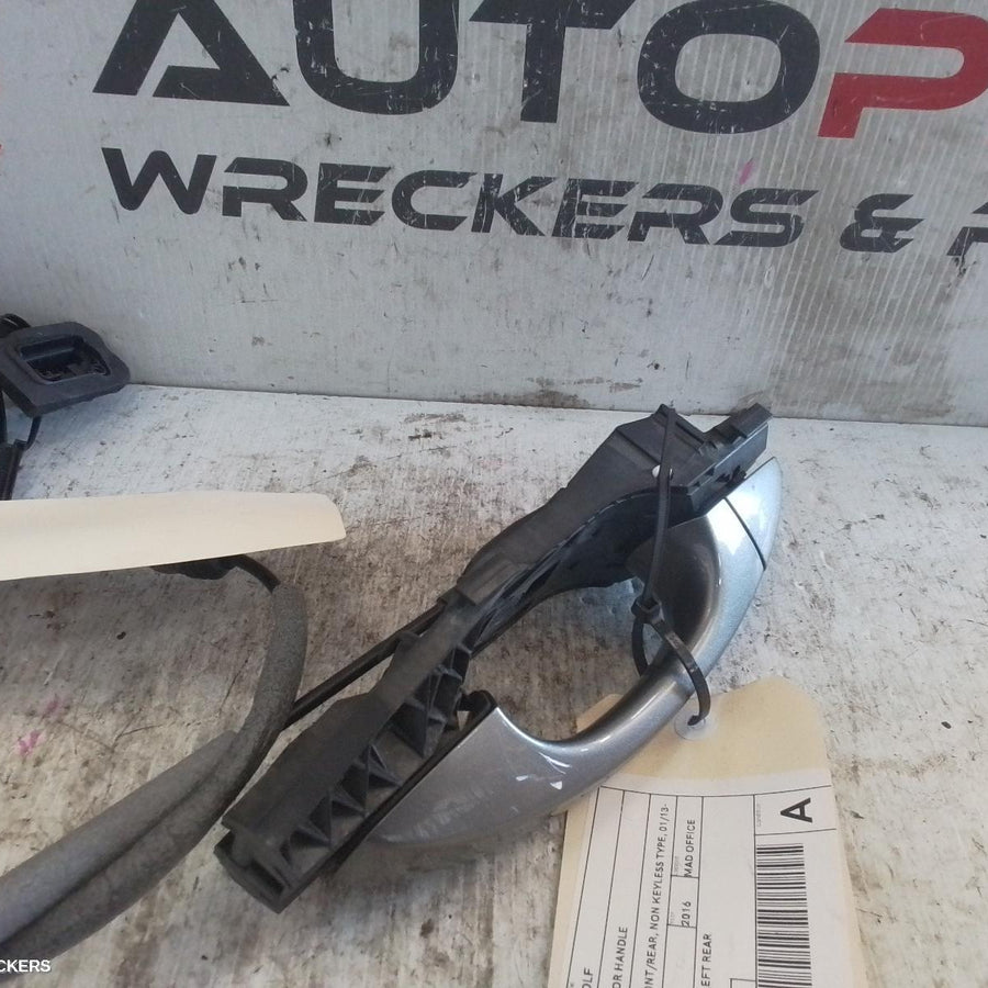 2013-2020 Volkswagen Golf Door Handle